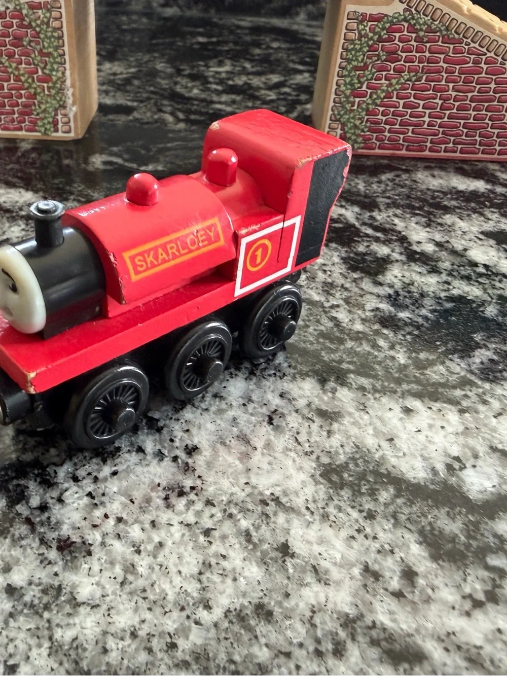 Vintage Thomas the tank engine Wooden Train Cars and Engines - Kids Toys